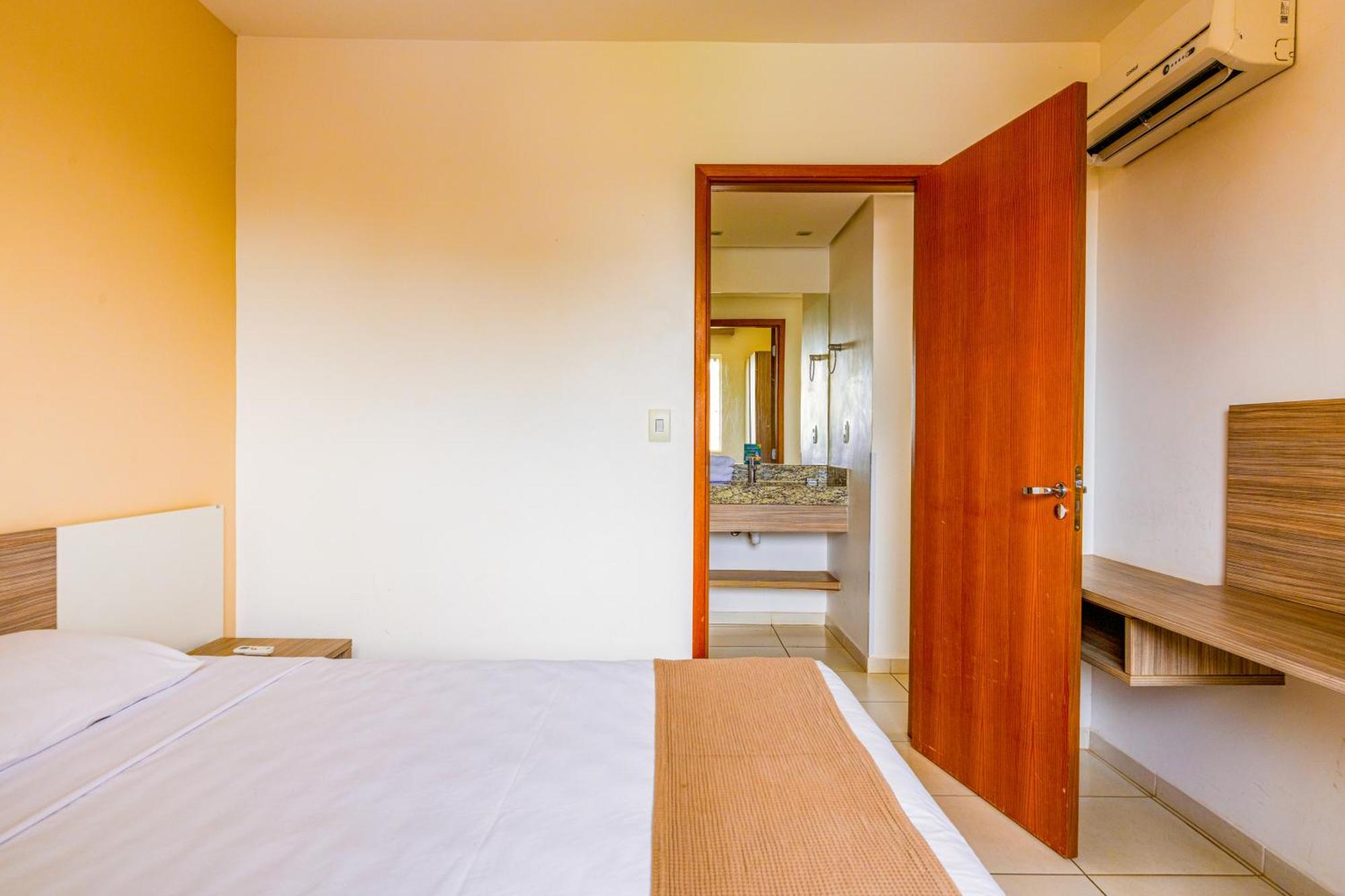 Riviera Park Hotel By Wam Experience Caldas Novas Exterior foto